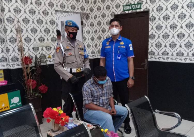 Sat Lantas Polrestabes Medan Amankan Calo SIM Palsu