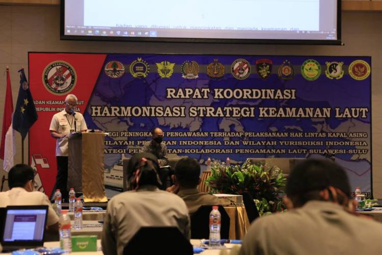 Bakamla RI Inisiasi Strategi Peningkatan Pengawasan Hak Lintas Kapal Asing