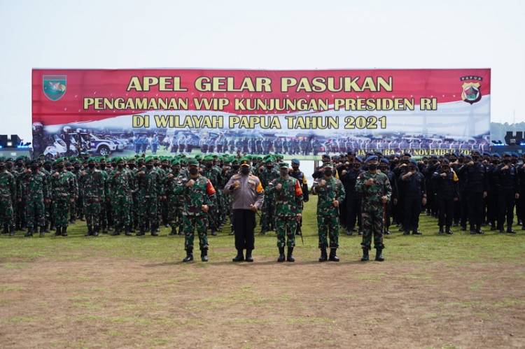 Jelang Kunjungan Presiden RI, Pangdam XVII/Cenderawasih Dan Kapolda Papua Pimpin Apel Gelar Pasukan Pengamanan