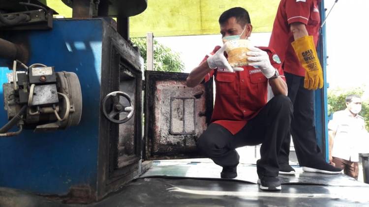 BNN Musnahkan Ganja, Sabu dan Ekstasi dan 9 Tersangka, Hasil Tangkapan Bulan Oktober