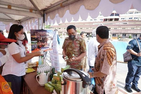 Aneka Produk UMKM Pakpak Bharat Ramaikan Event Gerakan Nasional BBI di Parapat