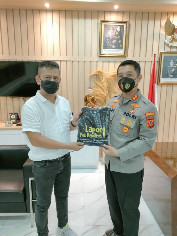 Luncurkan Aplikasi Lapor Pak Kapolres dan Surat Cinta, Ketua Pewarta Dukung Kinerja Kapolres Karawang 