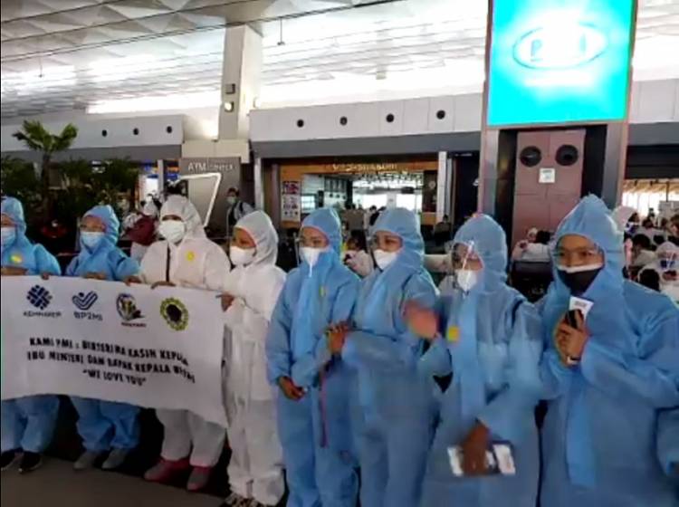 Menaker Lepas Pemberangkatan 173 PMI ke Negara Taiwan