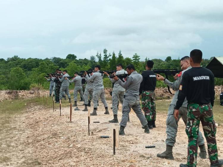 Bakamla RI Gelar Latihan Menembak Kesiapan Operasi