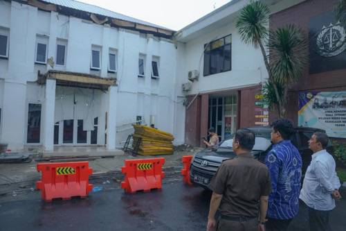 Terkait Gedung Kejari Roboh, Dinas PKP2R Putus Kontrak Kontraktor 