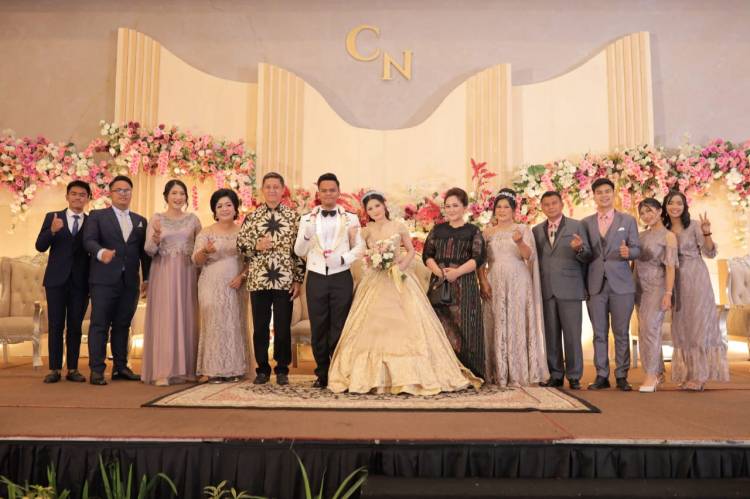 Kapolrestabes Medan Hadiri Pernikahan Ipda Calvin Ferdinando Samosir STrK