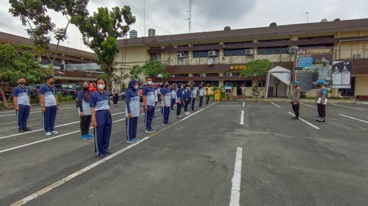 Jaga Kebugaran Tubuh, Anggota Polrestabes Medan Olahraga Bersama