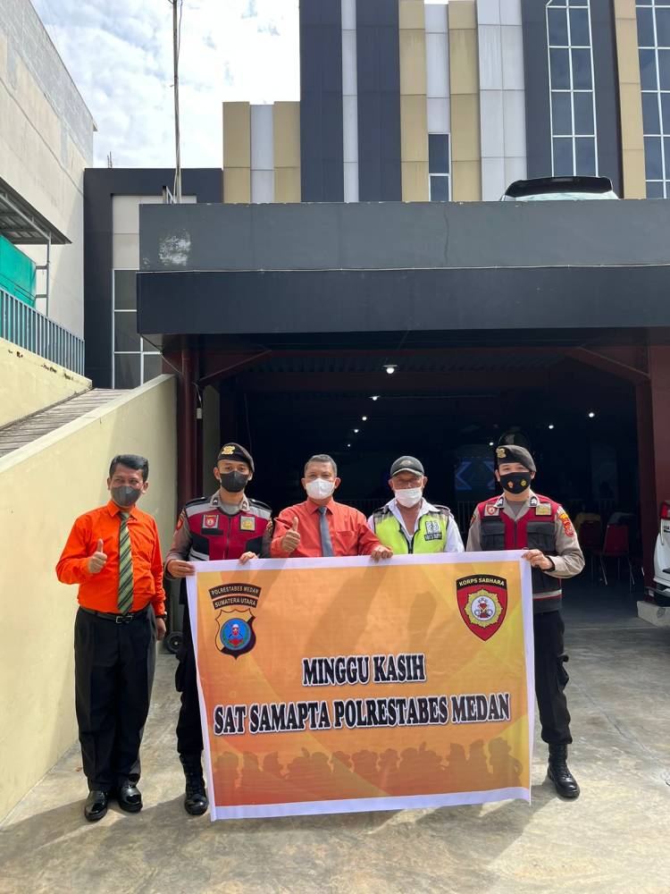Sat Samapta Polrestabes Medan Gelar Patroli Dialogis dan Minggu Kasih