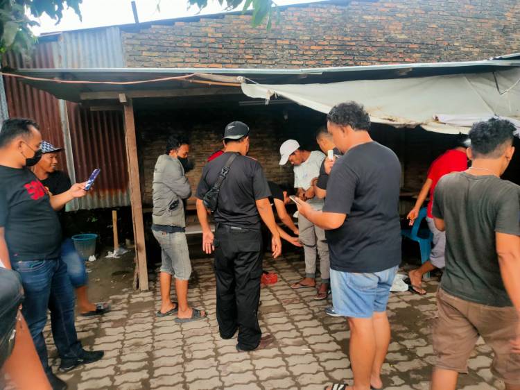 Gerebek Narkoba di Jermal 15, Petugas  Gabungan Sat Narkoba dan Polsek Percut Sei Tuan Amankan 4 Pemakai Narkoba