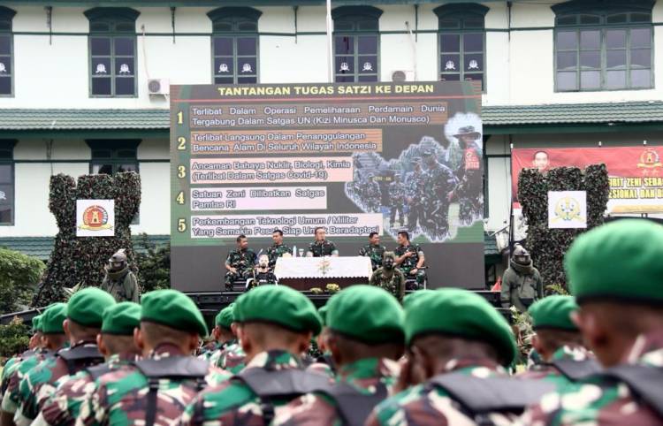 Kasum TNI Tinjau Gelar Riksiapops Satgas Kizi TNI Konga XXXVII-I MINUSCA CAR