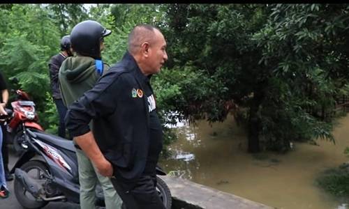 Gubernur Sumut Tinjau Banjir di Seimati Medan