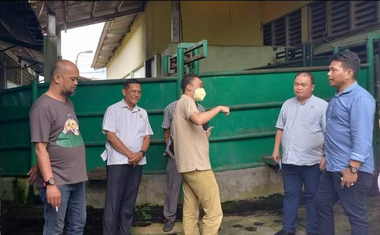  Sultan Deli dan Pengurus KADIN Medan Kunjungi Rumah Potong Hewan