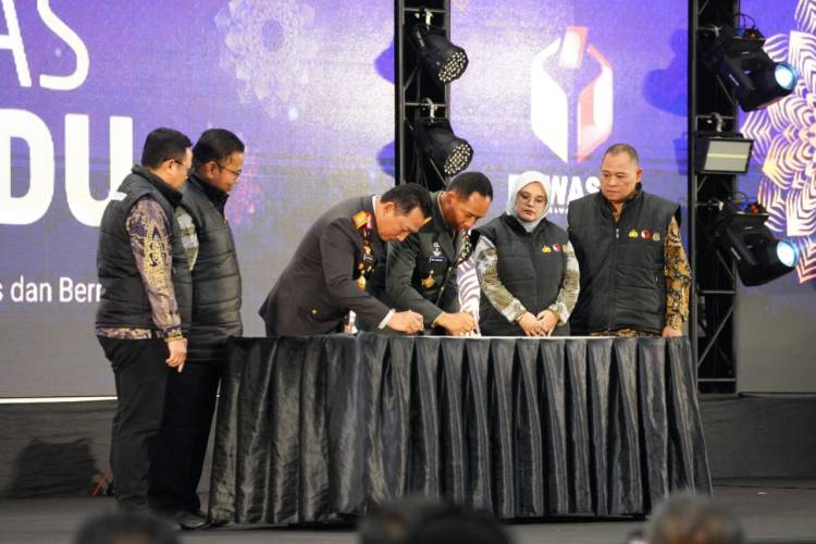 Komitmen Netralitas TNI Pada Pemilu 2024, Panglima TNI Hadiri Deklarasi Kampanye Damai