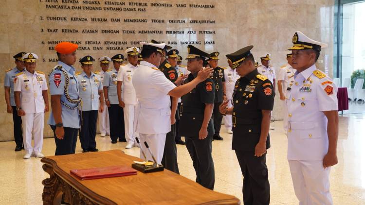 Panglima TNI Pimpin Serah Terima Asisten Operasi dan Asisten Intelijen
