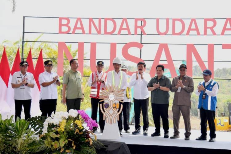 Tingkatkan Konektivitas dan Daya Saing IKN, Presiden Jokowi Groundbreaking Bandara IKN