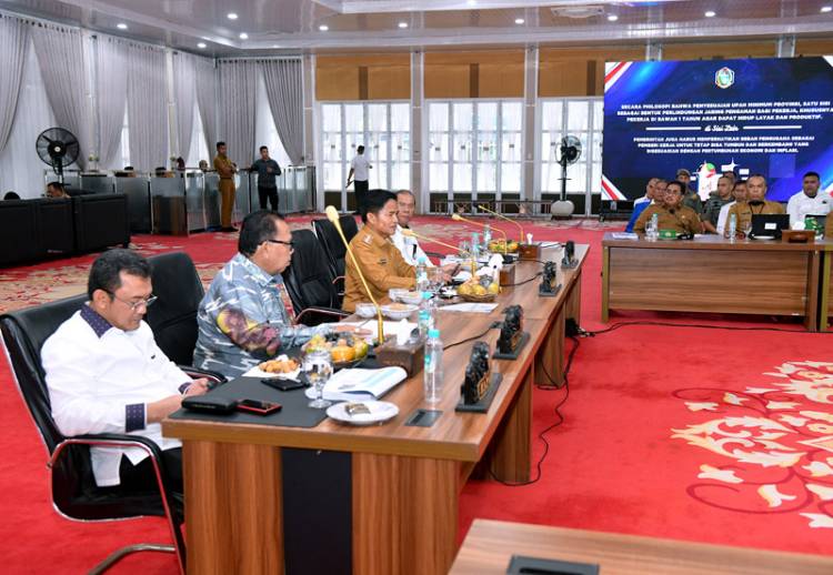 UMP Naik 3,67%, Pj Gubernur Sumut Minta Perusahaan Terapkan Struktur Upah yang Telah Ditentukan
