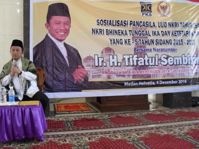 Tifatul Sembiring Sosialisai 4 Pilar di Perwiritan Akbar