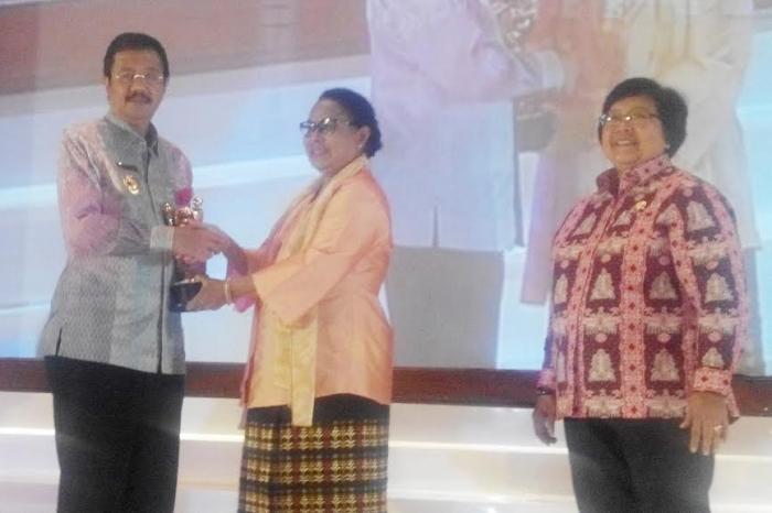 Gubsu Erry Persembahkan APE 2016 untuk Kaum Ibu di Sumut