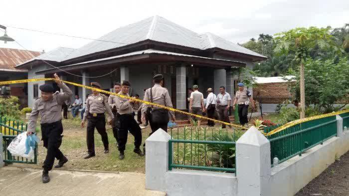 Syafii Terduga Teroris Yang Diamankan Densus 88, Telah Dibawa Ke Mabes Polri