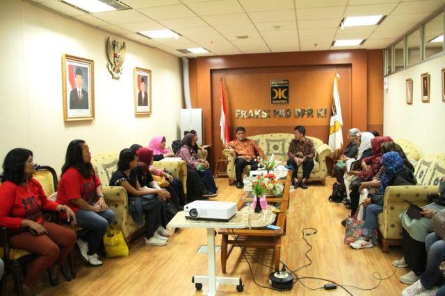 FPKS Perjuangkan RUU Perlindungan PRT di Prioritas Prolegnas 2017