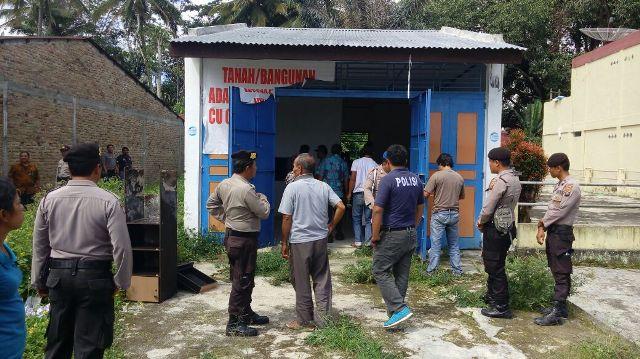 Polres Simalungun Kawal Eksekusi Tanah dan Bangunan di Kecamatan Dolok Panribuan