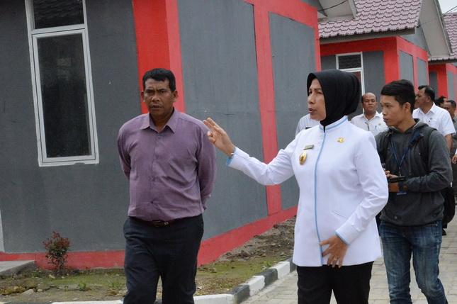 Tinjau Hunian Sementara untuk Pengungsi Sinabung, Wakil Gubernur Minta Pemkab Percepat Penempatan