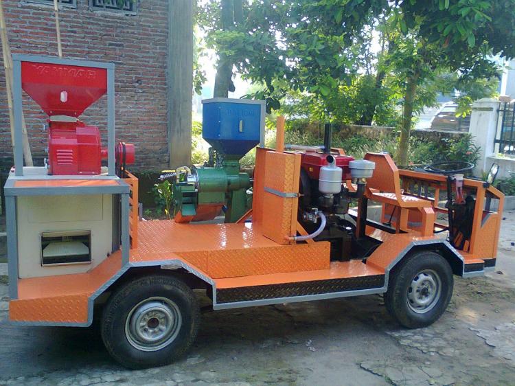 Pelajar SD Tewas Tertabrak Odong-Odong