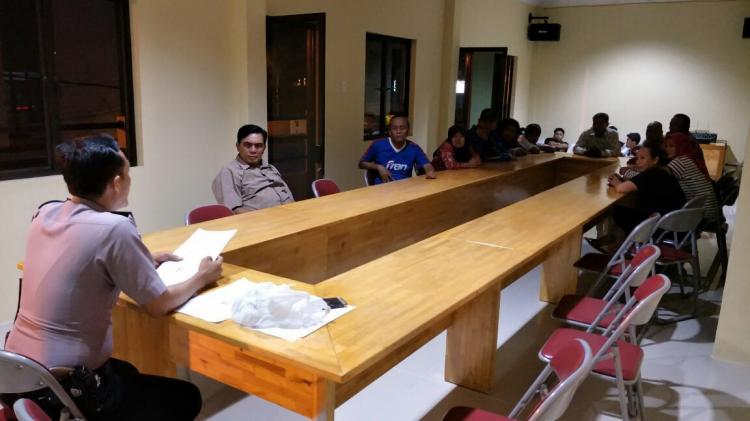 Bhabinkamtibmas Kelurahan Sukadamai Selesaikan Masalah Pelemparan Sekolah SMA 2 Medan