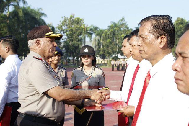 439 Personil Polda Sumut dan Jajaran Terima Penghargaan
