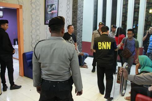 Razia Gabungan, BNN dan Kodim 0203/Langkat Gerebek Tiga Lokasi Rawan Narkoba