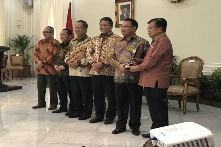 Binjai Raih Penghargaan Rating Kota Cerdas Indonesia