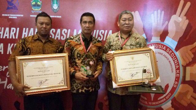 Pematangsiantar Raih Piala Kota Peduli HAM