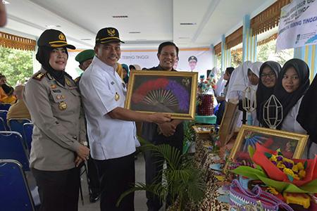 Walikota Tebing Tinggi Apresiasi Pameran Kreasi Daur Ulang Sampah