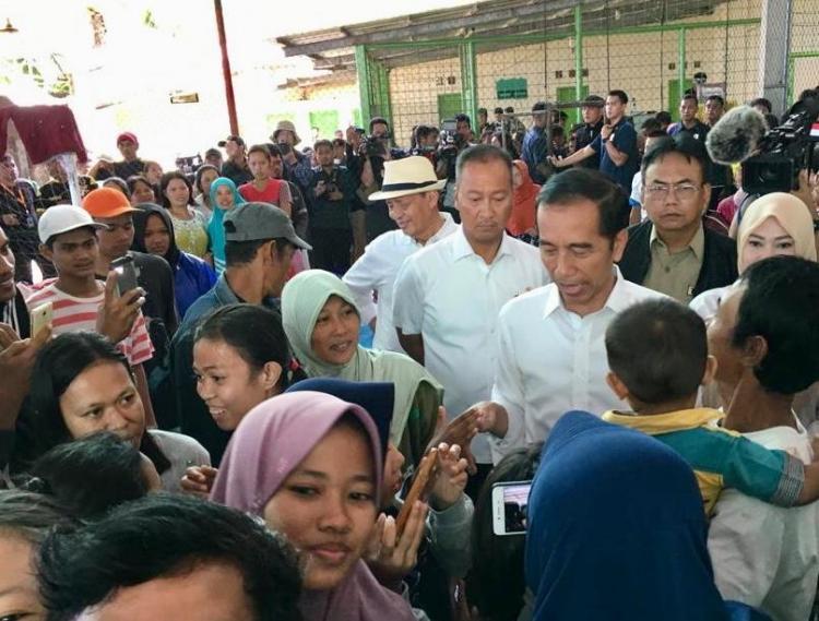 Tsunami di luar Perkiraan, Presiden Jokowi Minta BMKG Beli Alat Sistem Peringatan Dini