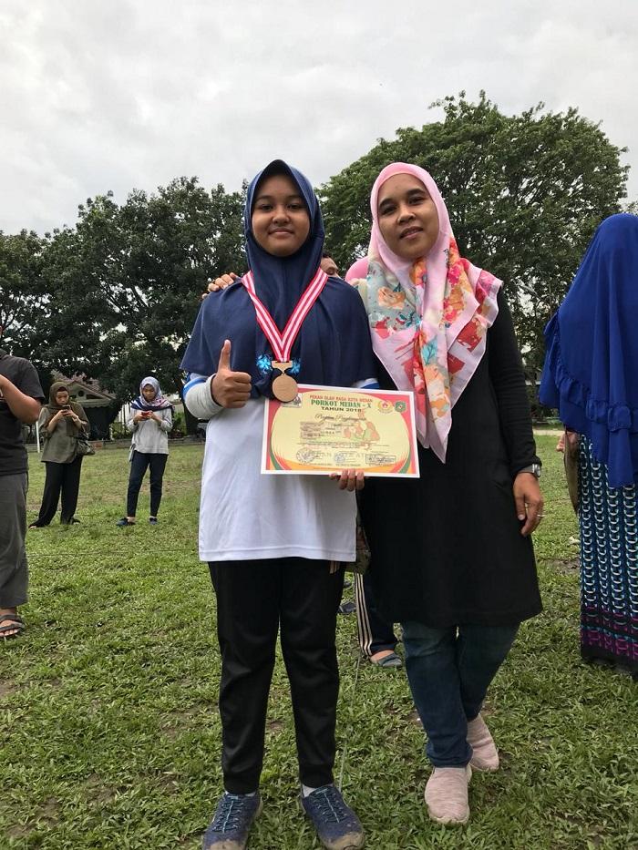 Remaja Berprestasi, Brevi Ukir Prestasi Cabor Panahan di Porkot Medan X/2018