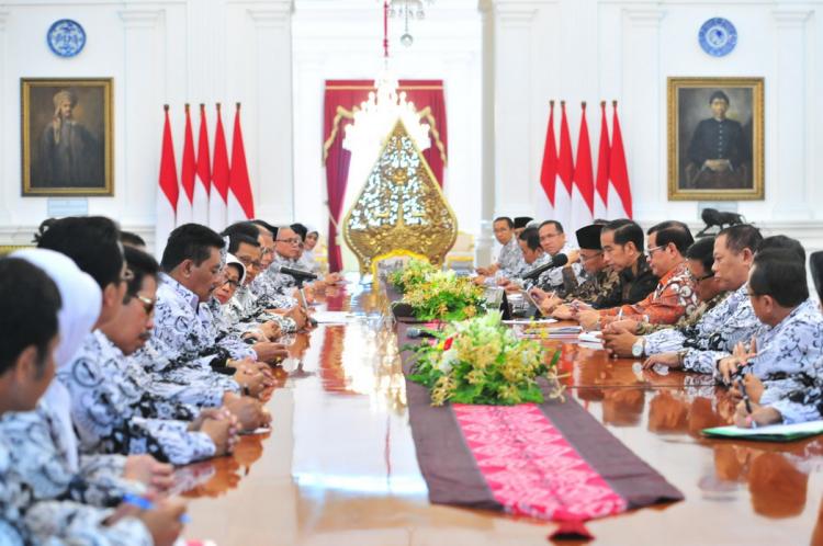 Guru Jadi Kunci Pembangunan SDM, Presiden Jokowi Minta Masukan PGRI