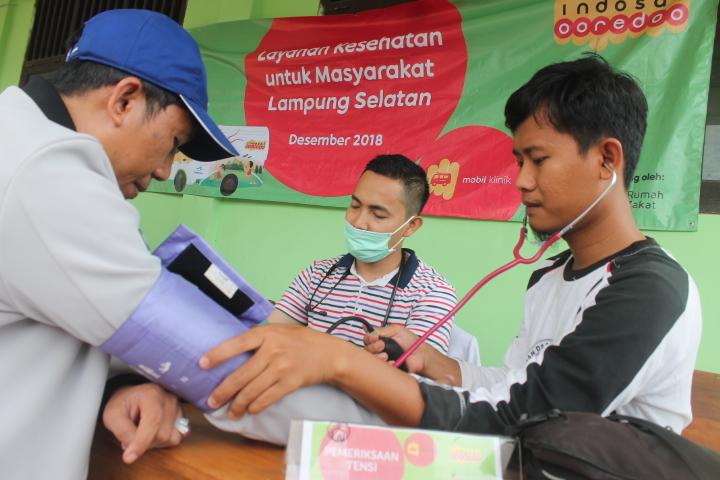 Indosat Ooredoo Berikan Layanan Kesehatan dan Kebutuhan Darurat Korban Tsunami Selat Sunda