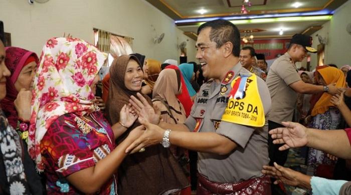 Perayaan Natal Berjalan Aman dan Khidmat, Kapoldasu Apresiasi Peran Masyarakat