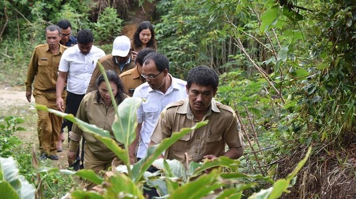 Bupati Humbahas Minta Kelompok Tani Satahi Serius Pelihara Ternak Kerbau