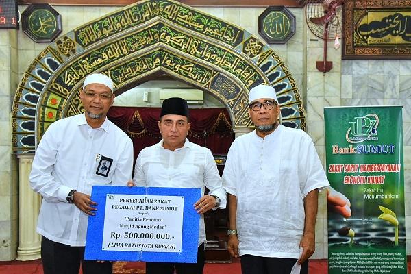 Bank Sumut Salurkan Zakat Rp 500 Juta untuk Pembangunan Masjid Agung