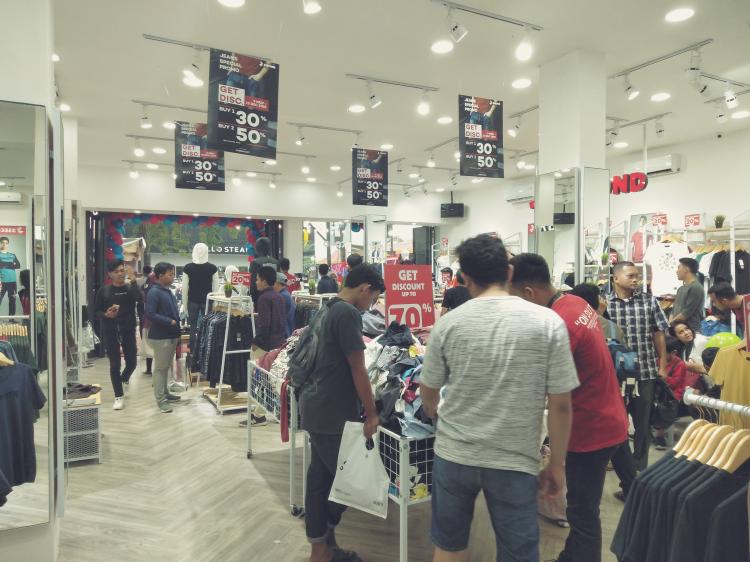 Usung Family Concept Store, 3Second Grand Opening Store di Medan