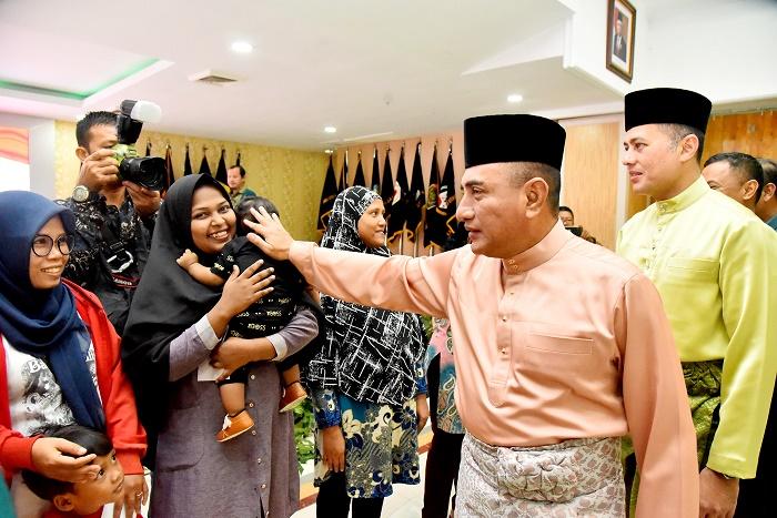 Puncak Peringatan Hari Ibu, Gubsu: Kaum Ibu Garda Terdepan Pembangunan Karakter