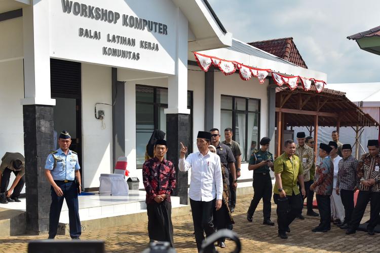 Perkuat Keterampilan SDM, Presiden Jokowi: Tahun 2020 Akan Dibangun 2.000 BLK Komunitas 