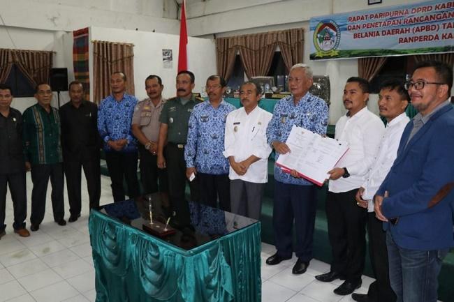 Inilah Besaran R-APBD Tahun Anggaran 2020 dan 4 Ranperda yang Ditetapkan dalam Rapat Paripurna DPRD Tobasa