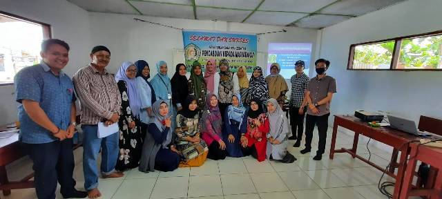 Guru SMP Pembangunan Latihan Buat Soal dengan Aplikasi Quizizz, Dosen UMN: Belajar Kini Lebih Mudah dari Ponsel