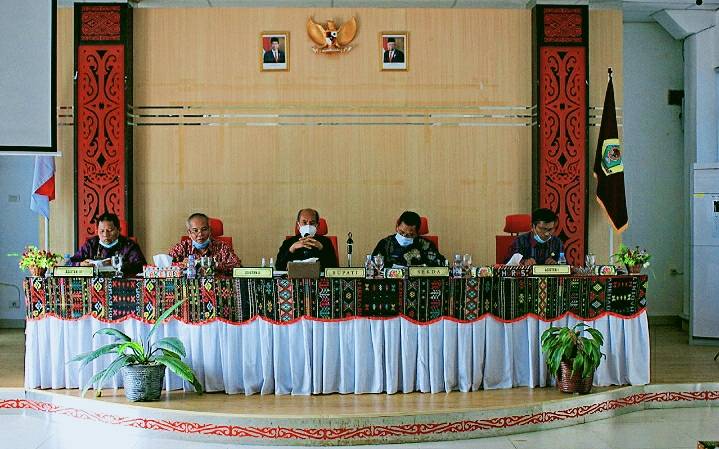 Pjs.Bupati Pimpin Rapat Koordinasi Percepatan Kegiatan Pemkab Samosir