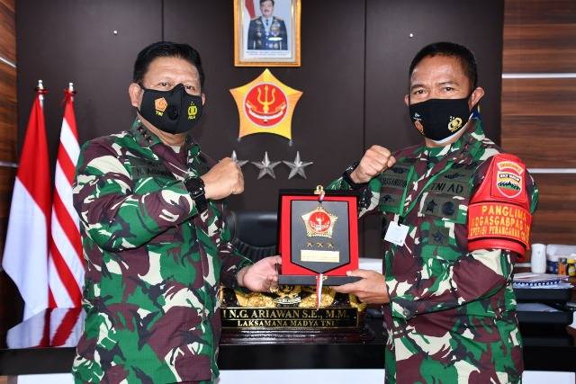 Pangkogabwilhan I Terima Kunjungan Pangdam I Bukit Barisan di Tanjung Pinang