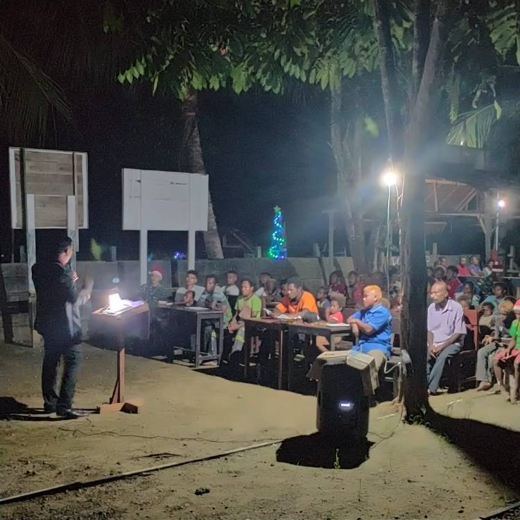 Pos Satgas Yonif MR 413 Kostrad Dijadikan Tempat Ibadah Perayaan Natal