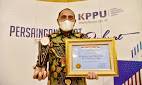 Gubernur Sumut Terima Penghargaan KPPU Award 2020