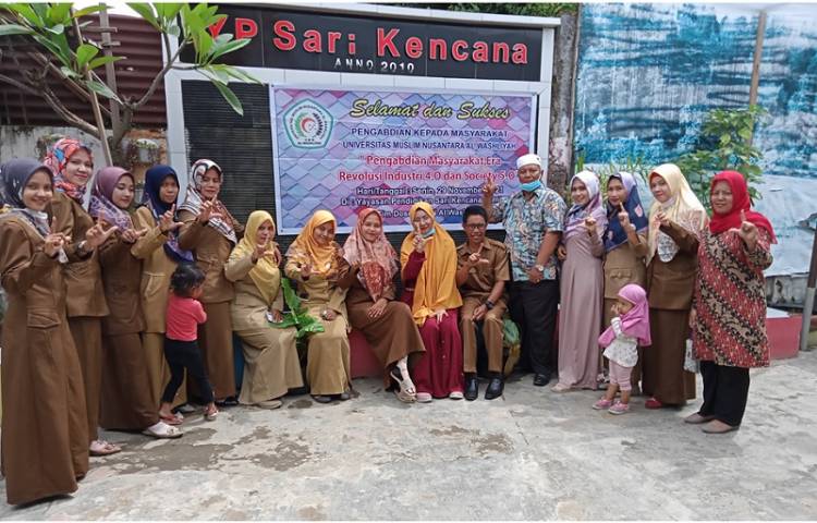 Dosen UMN Al Washliyah Medan Bimbing Guru TK dan PAUD Desain Pembelajaran Tematik